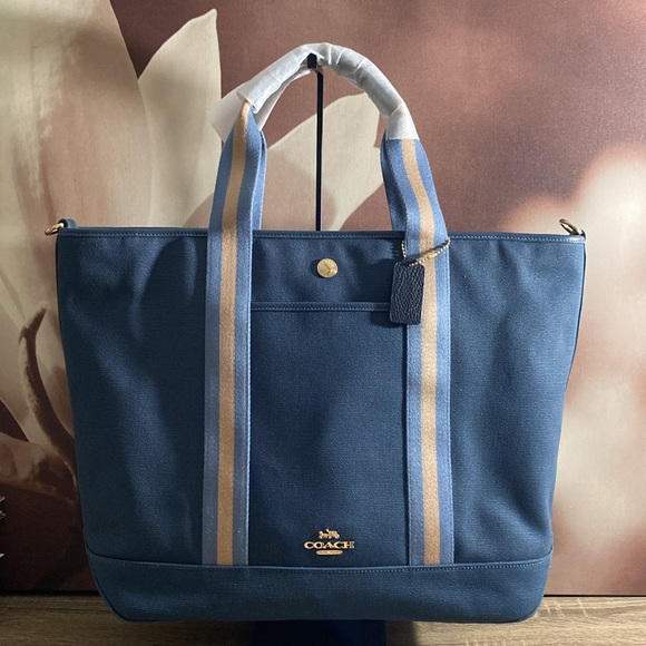 Coach Ellis Weekender Tote Bag NWT - Picture 1 of 8